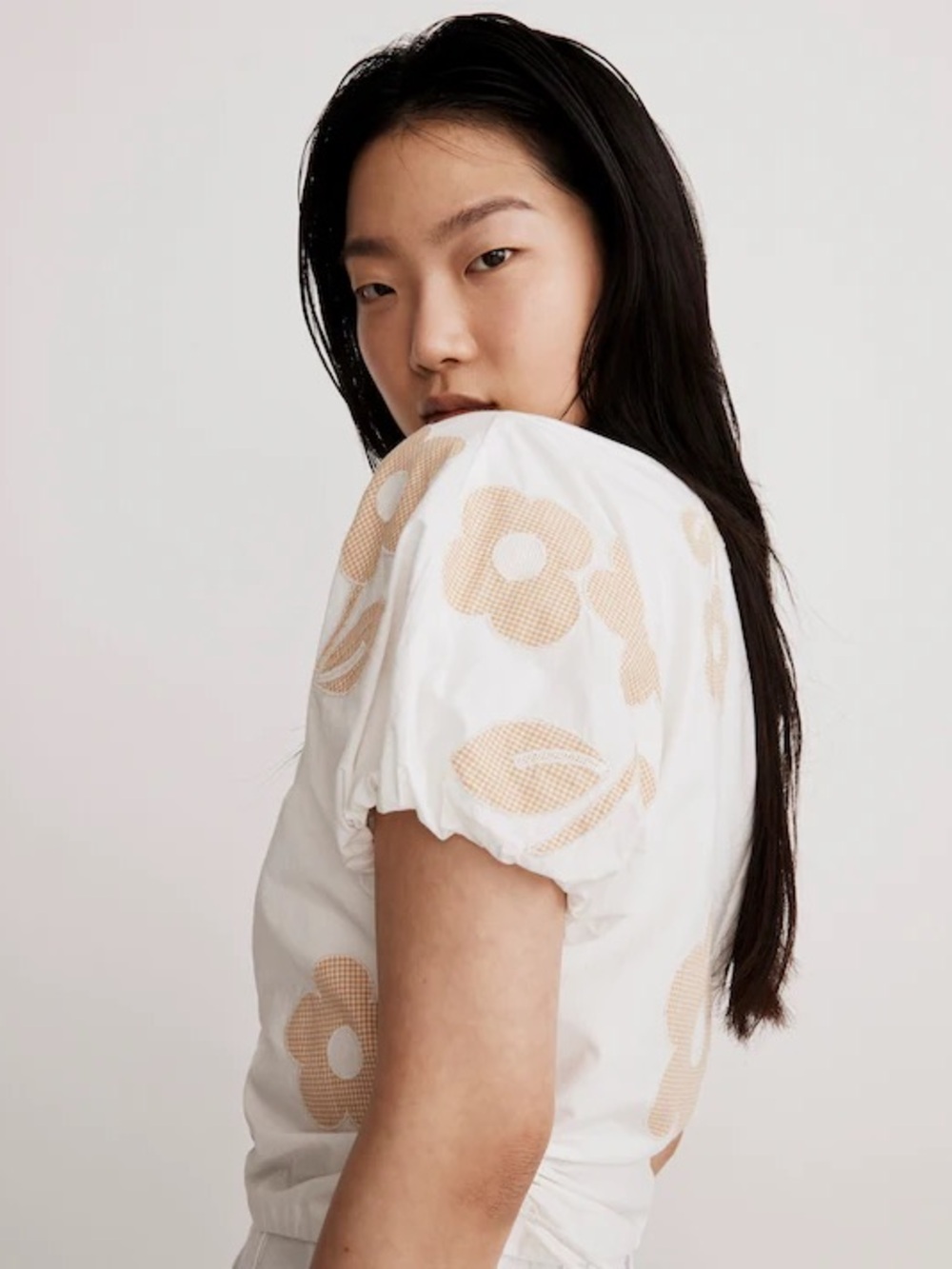 Embroidered Poplin Puff-Sleeve Cutout Crop Top in Eyelet White Floral